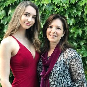 Meet your Posher, Allyson